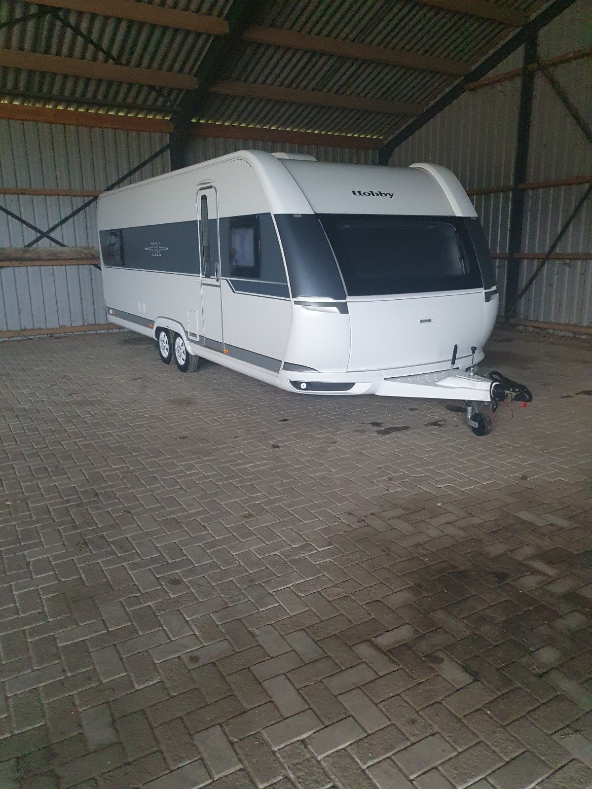 Hobby 650KFU Prestige 2015 met voortent en luifel, Caravans en Kamperen, Caravans, Rondzit, Hobby, Airco, Particulier