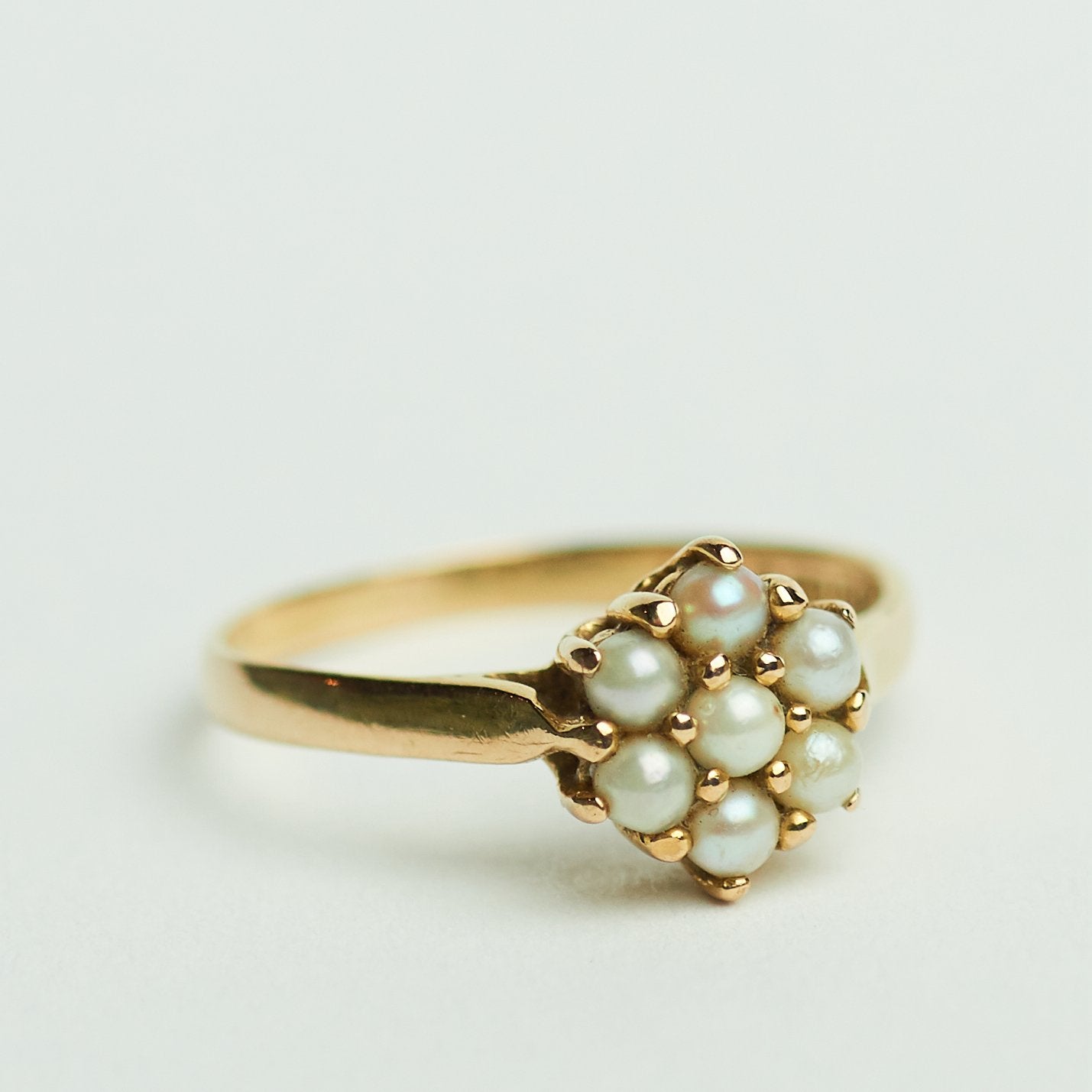 Vintage gouden ring 9 karaat parel bloem kluster ring, Ophalen of Verzenden, Kleiner dan 17, Dame, Goud