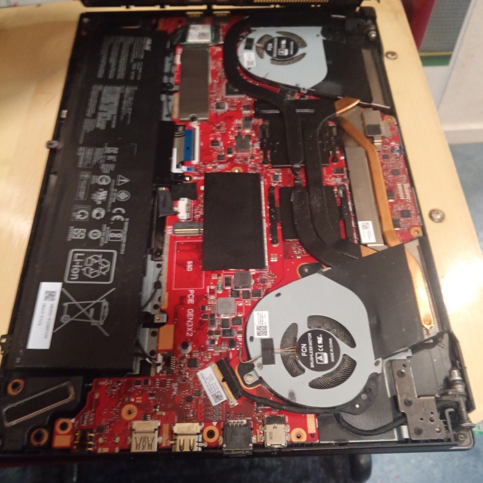 ASUS ROG Zephyrus G14 Gaming Laptop - Defect, Onbekend, Met videokaart, Qwerty, Ophalen of Verzenden