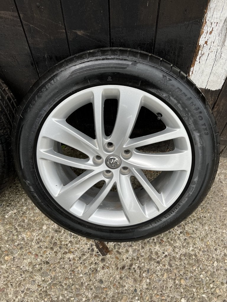 5x105 Opel mokka velgen zomer set 18”  6mm continental, Auto-onderdelen, Banden en Velgen, 18 inch, Banden en Velgen, Niet ingevuld