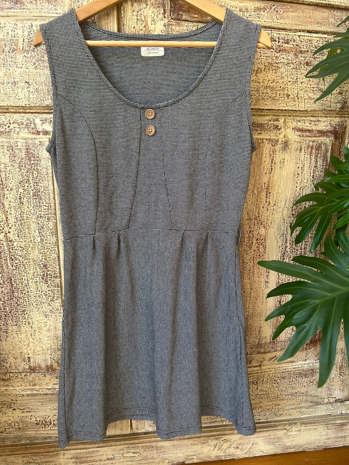 Zomerjurkje Numph zwart wit geruit maat L, Kleding | Dames, Zwart, Maat 42/44 (L), Ophalen of Verzenden, Zo goed als nieuw