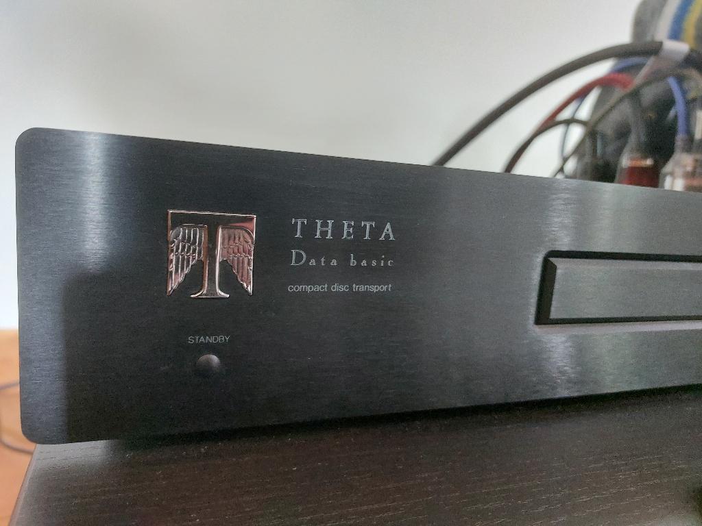 Theta Data Basic CD transport met Philips CDM9 Pro, Audio, Tv en Foto, Cd-spelers, Zo goed als nieuw, Overige merken, Ophalen of Verzenden