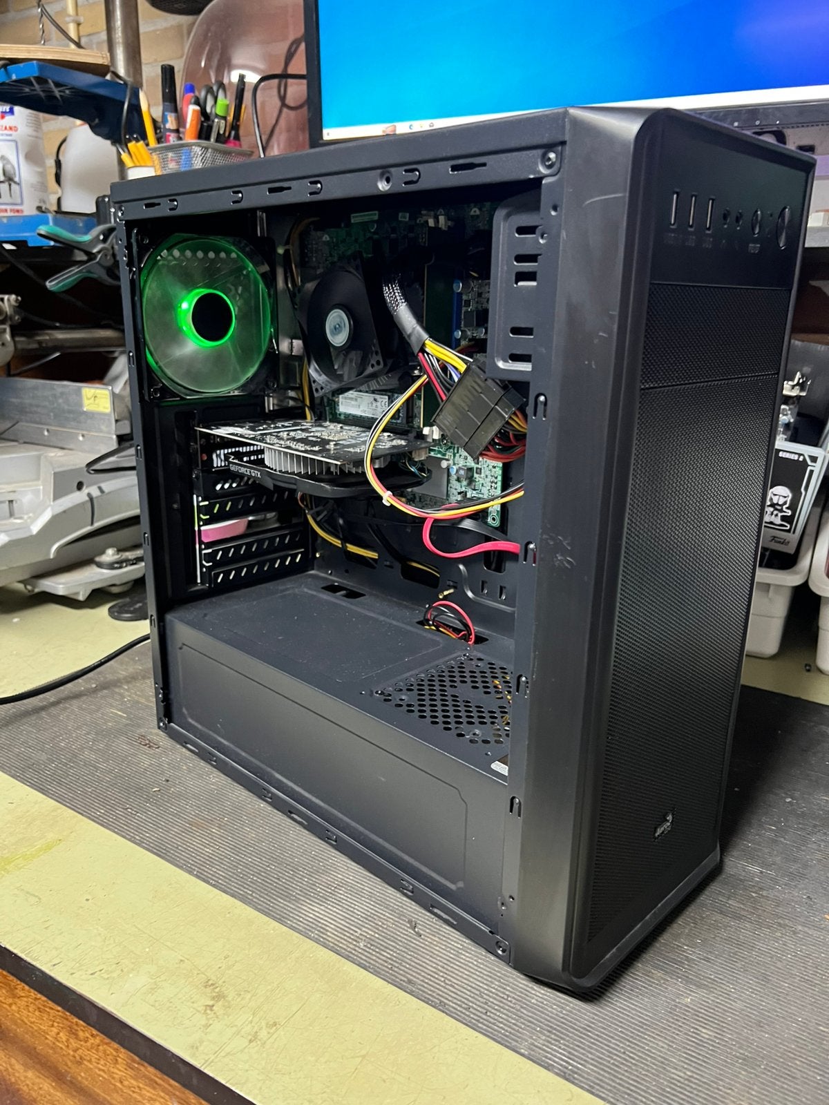 Beginners Game PC - Minecraft, Roblox, Fortnite, GTA V, Computers en Software, Ophalen, Gebruikt, HDD, 8 GB