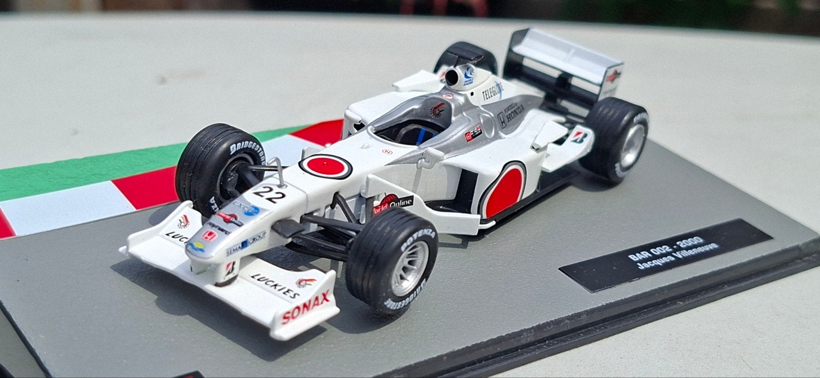 BAR 002 - 2000 Jacques Villeneuve F1 modelauto, Ophalen of Verzenden, Zo goed als nieuw