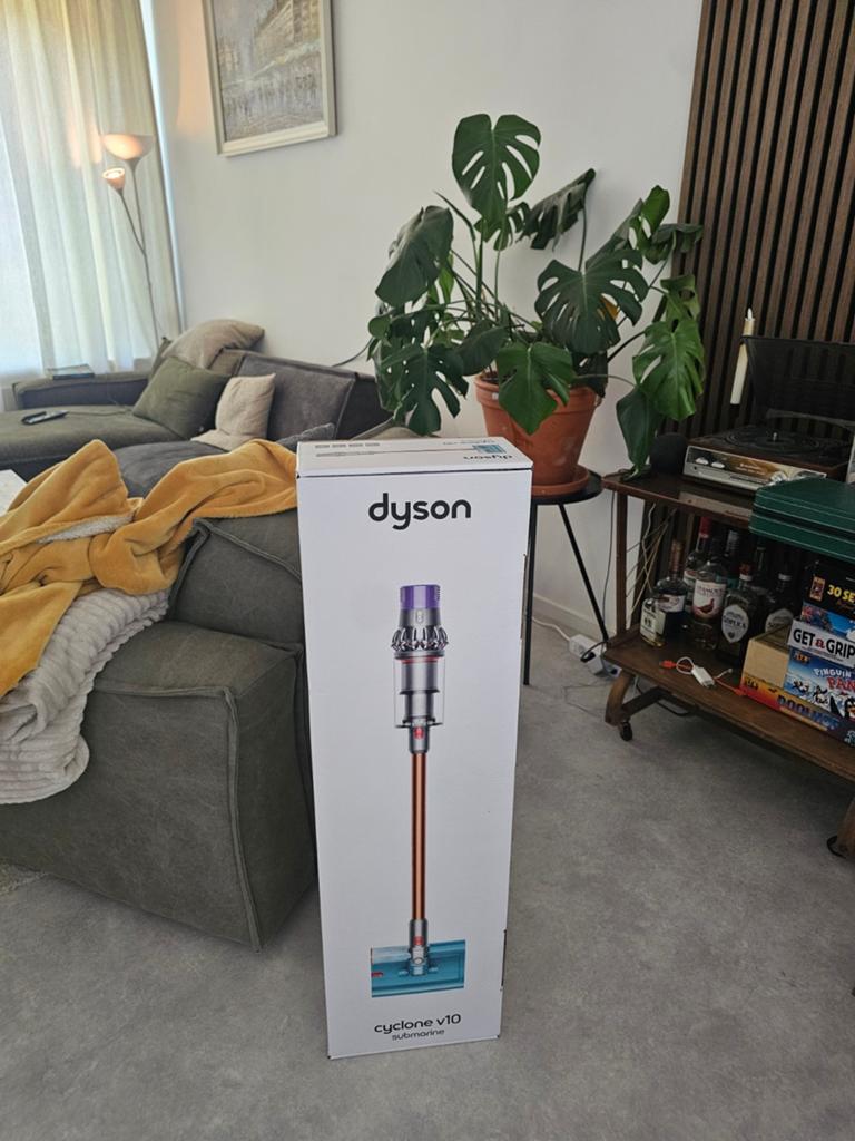 Dyson Cyclone V10 Submarine steelstofzuiger *Nieuw in doos*, Witgoed en Apparatuur, Stofzuigers, Ophalen, Nieuw, Dyson, Draadloos