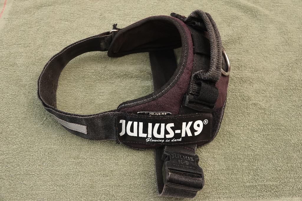Hondentuigje JULIUS K9 medium, Ophalen of Verzenden, Gebruikt