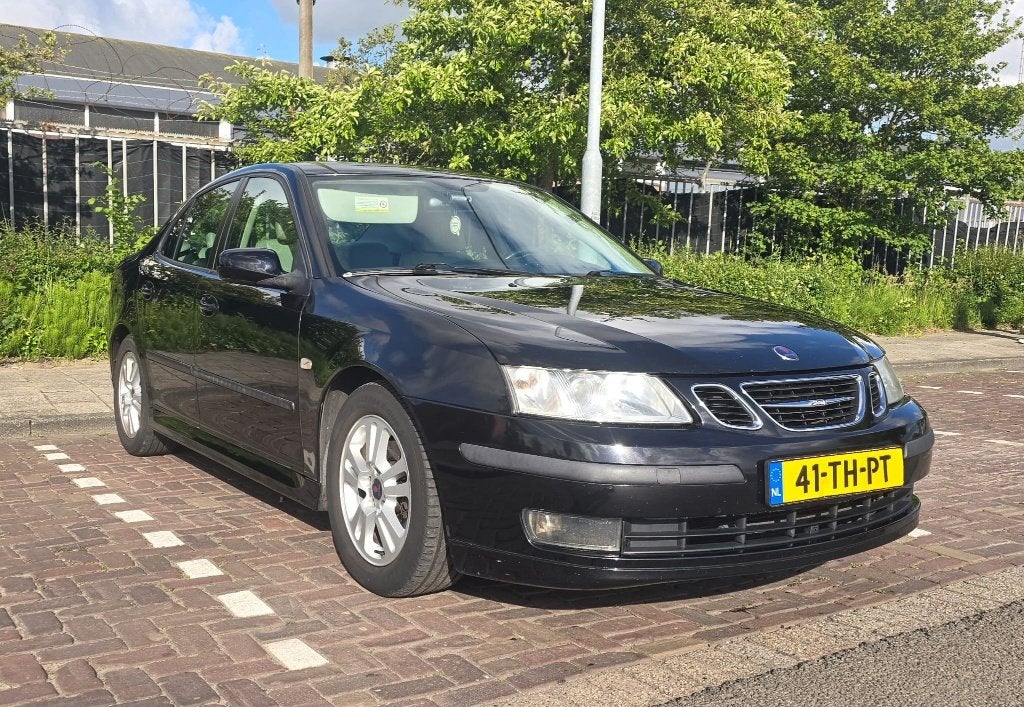 Saab 9-3 1.8 T Sport Sedan 2006 Zwart, 4 cilinders, Zwart, Origineel Nederlands, 75 €/maand