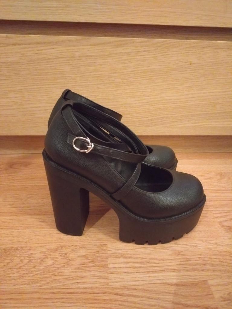Platform High Heels Maat 40, Verzenden, Zwart, Zo goed als nieuw, Schoenen met hoge hakken
