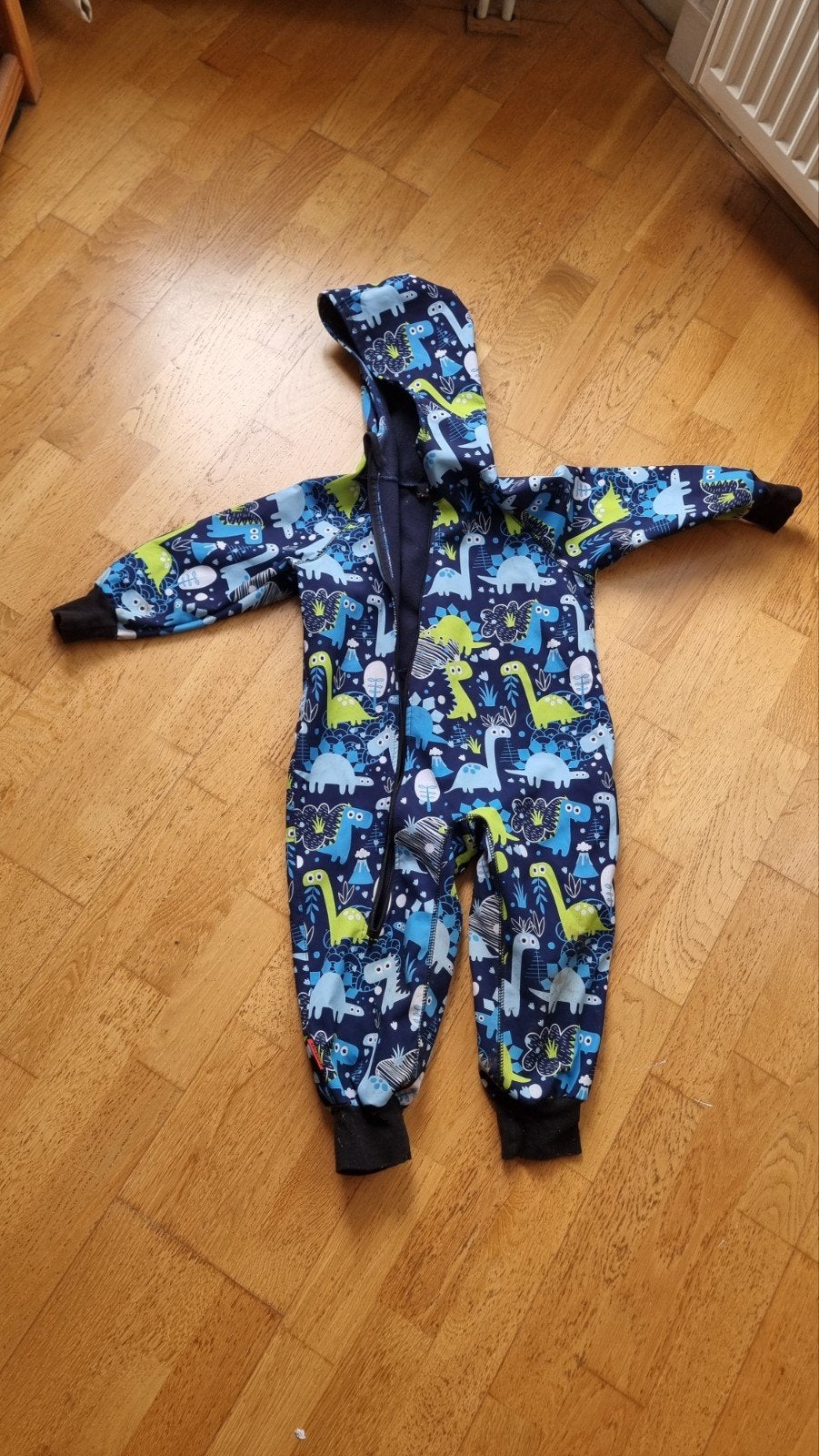 Leuke iELM Softshell Dino Jumpsuit voor Kinderen, Kinderen en Baby's, Ophalen, Gebruikt, Onbekend, Jongen of Meisje