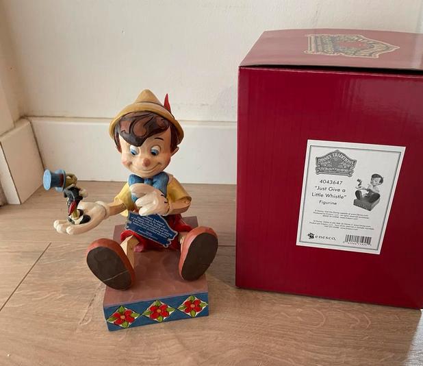 Disney Traditions Jim Shore Pinokkio met Japie Krekel, Verzamelen, Disney, Ophalen of Verzenden, Peter Pan of Pinokkio, Zo goed als nieuw