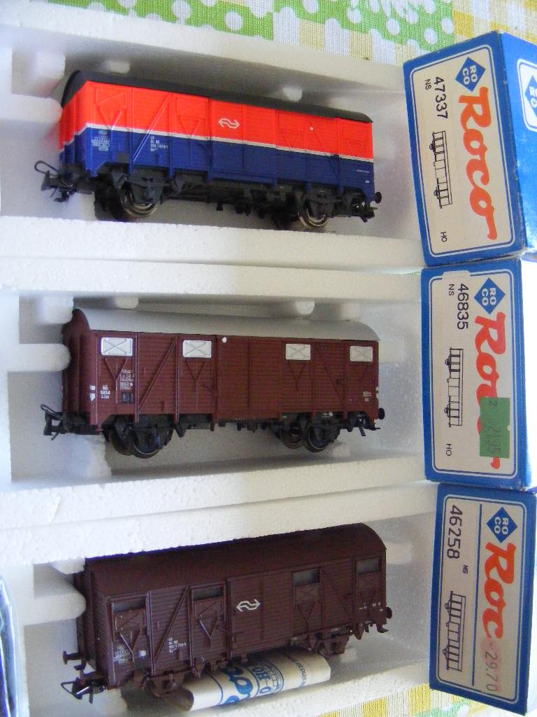 roco 46258 46835  47337 3 ns wagens, Gelijkstroom, Wagon, Ophalen of Verzenden, Roco