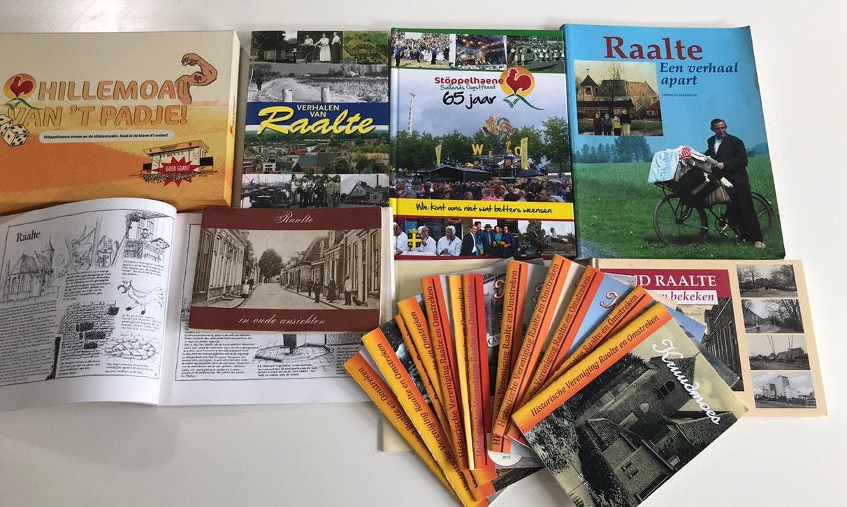 Oud Raalte veel boeken kruudmoes stoppelhaene, Ophalen of Verzenden, Zo goed als nieuw, H. Hannink
