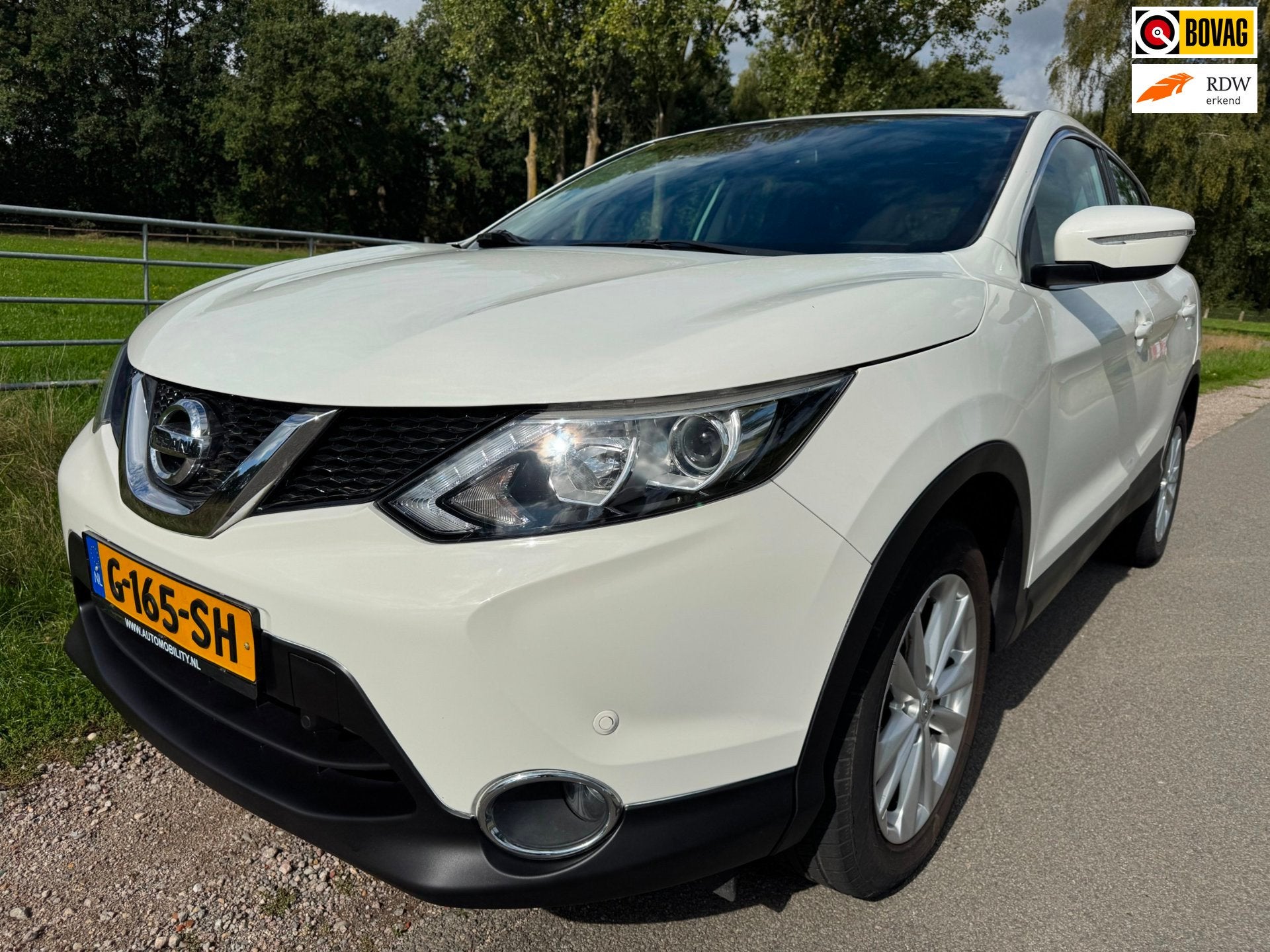 Nissan Qashqai 1.2 Connect Edition navigatie|camera|stoelver, Voorwielaandrijving, Euro 5, Stof, Gebruikt
