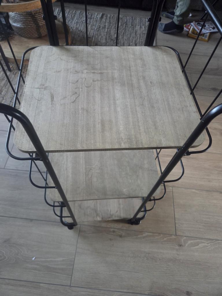 Vintage serveerwagen / trolley met 2 niveaus, Gebruikt, Metaal of Aluminium, Vintage, Industrieel, 60 cm of meer