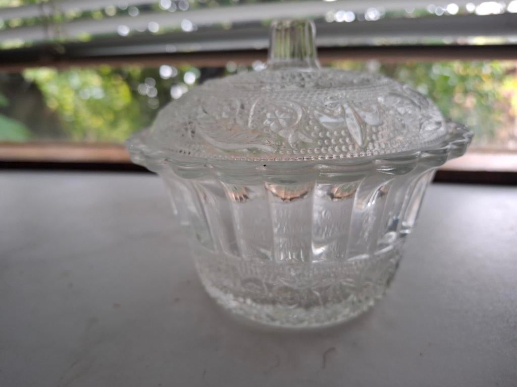 Glazen Bonbonschaaltje met Deksel.KIG Malaysia, Ophalen, Zo goed als nieuw, Glas, Vintage