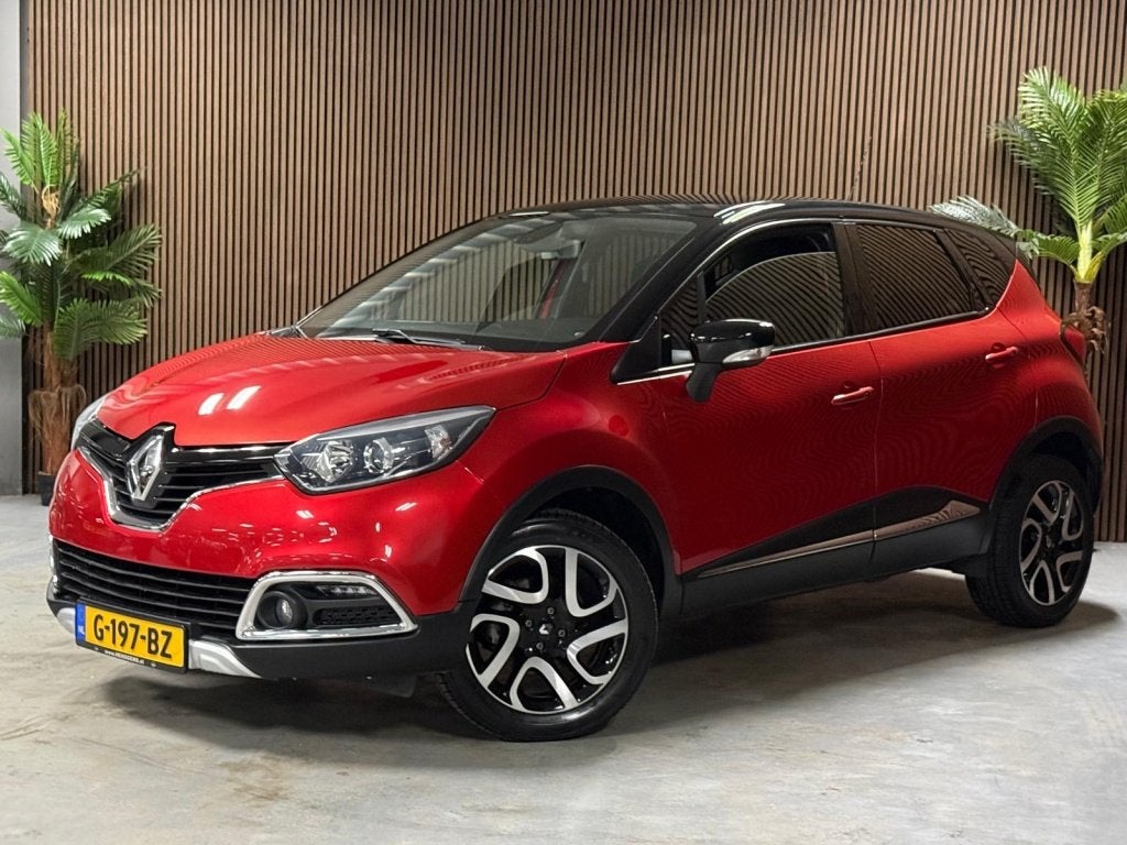 Renault Captur 1.2 TCe Xmod (bj 2015, automaat), Auto's, Automaat, Euro 5, 4 cilinders, Leder