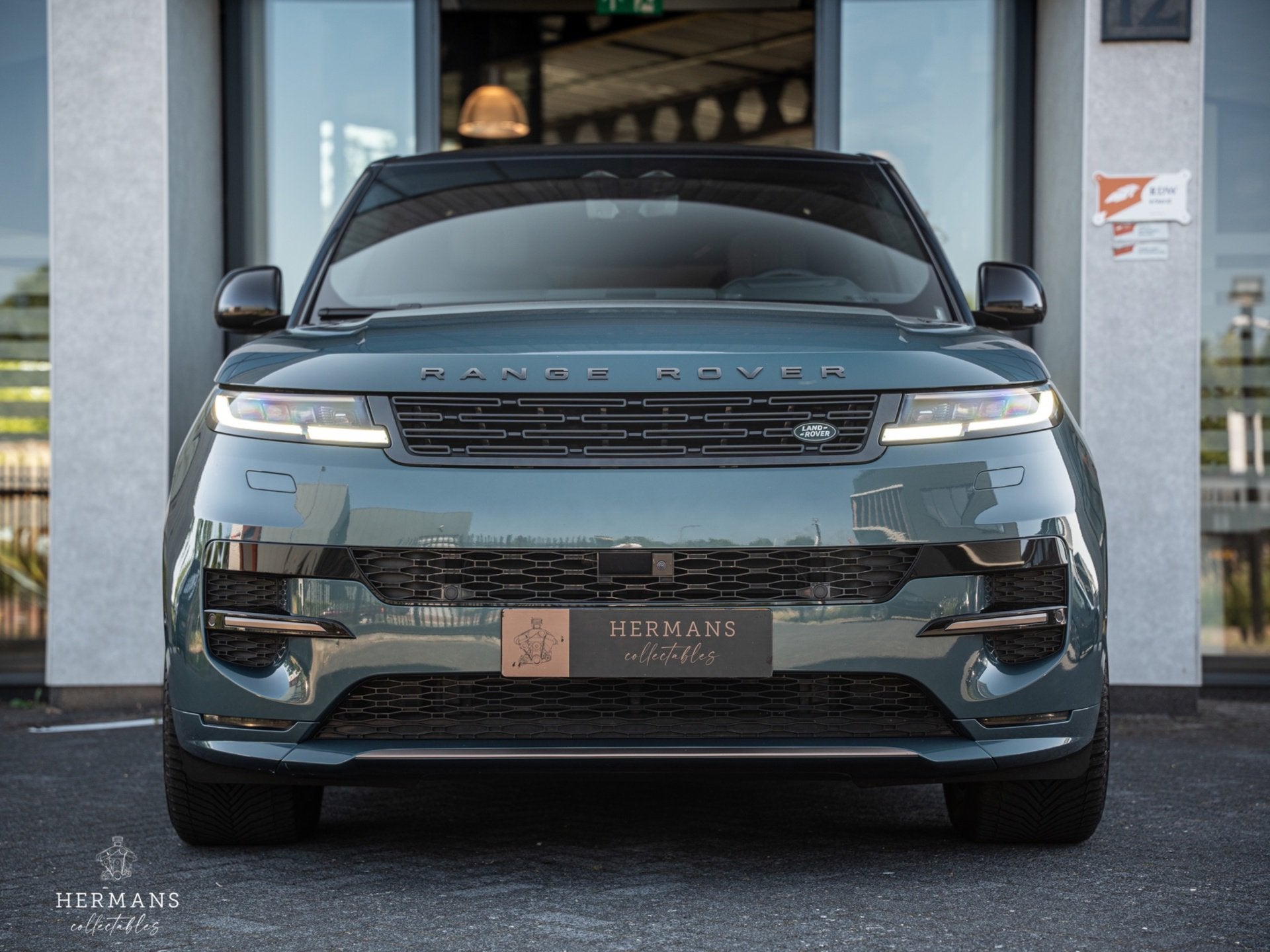 Land Rover Range Rover Sport 3.0 P550e Autobiography PHEV /, Auto's, Dealer onderhouden, Gebruikt, 2996 cc, Bedrijf