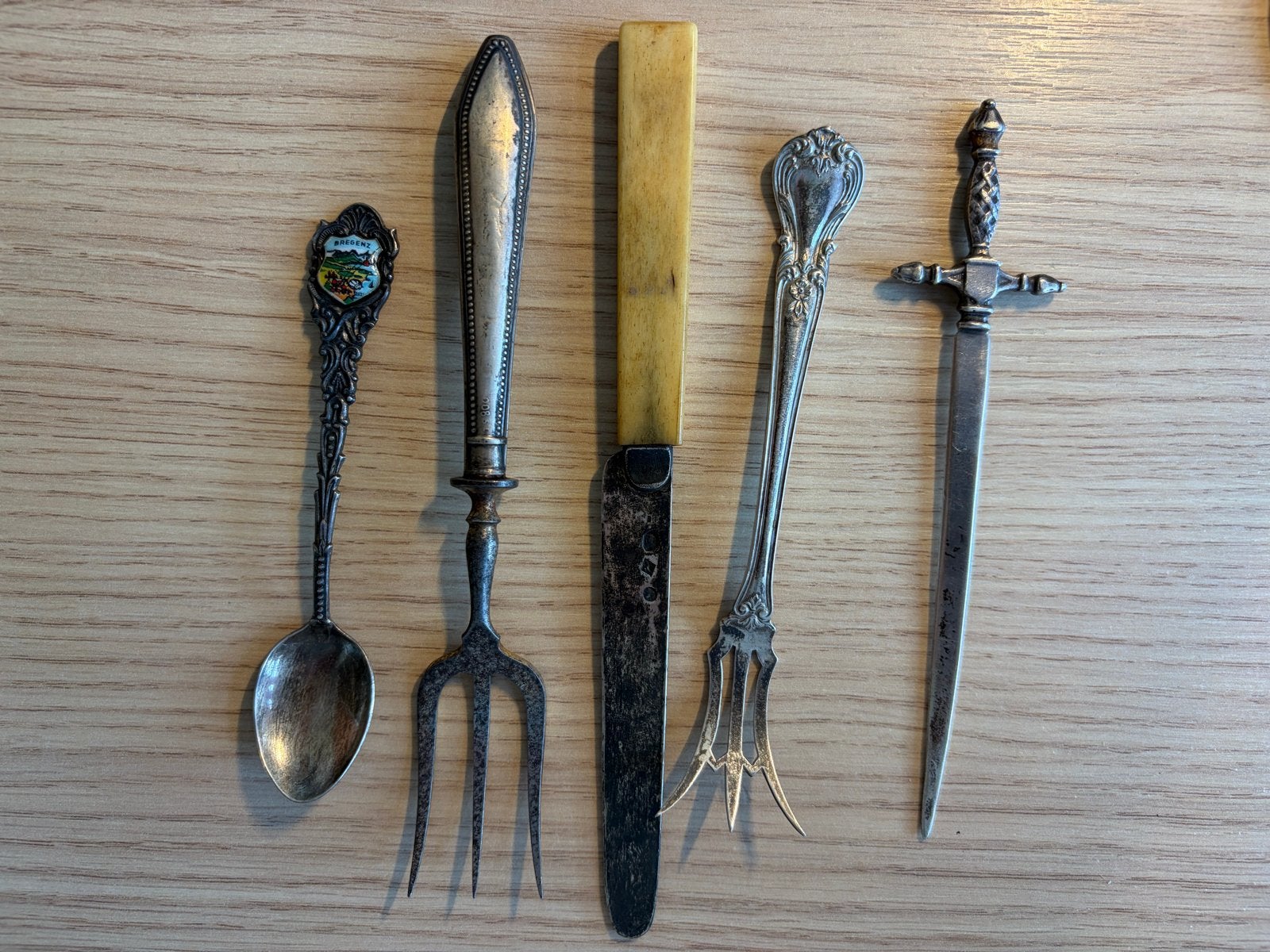 Antiek Bestek Set: Zilveren Lepel, Vork, Mes en Dolk, Ophalen of Verzenden
