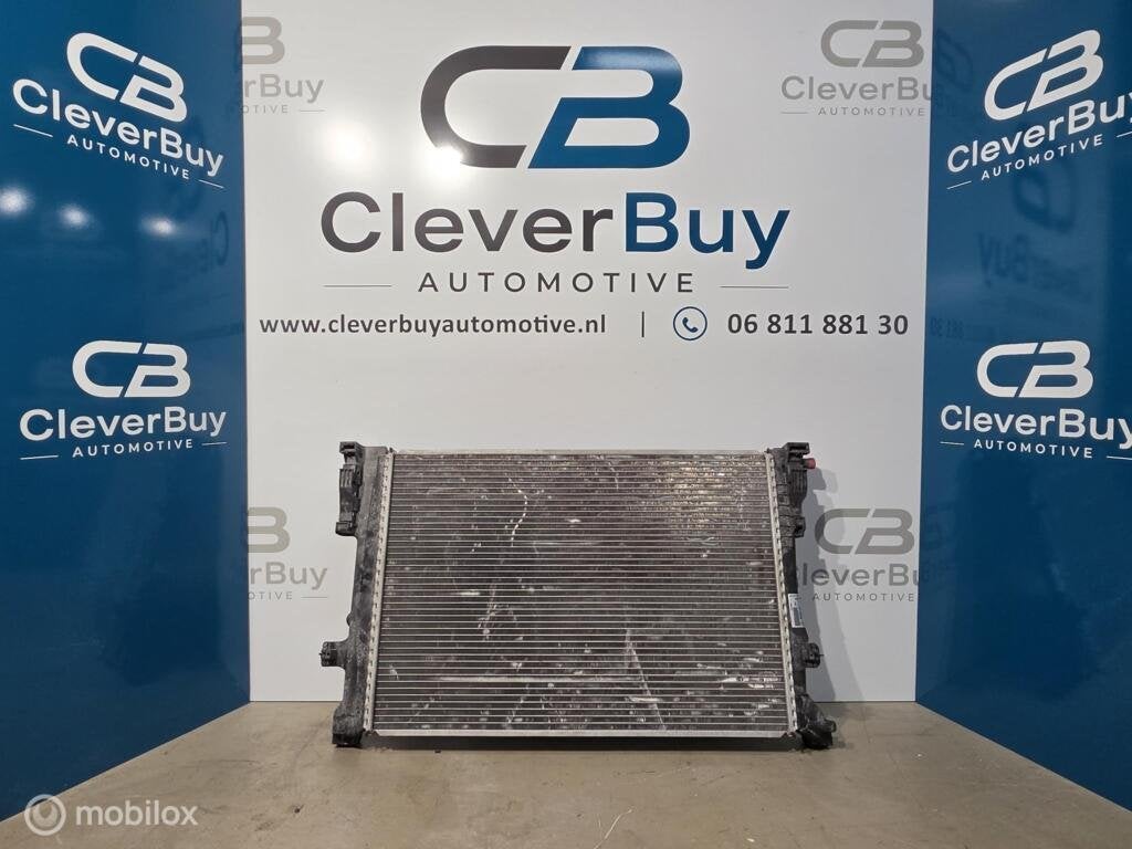 Radiateur Mercedes A-klasse W176 ('12-'18) A2465001203, Gebruikt, Mercedes-Benz, Ophalen of Verzenden, Mercedes-Benz