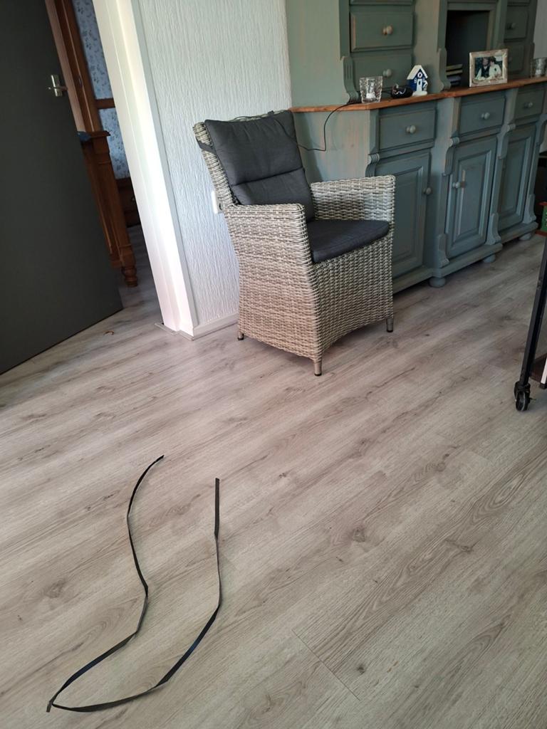 Tuinstoel, Ophalen, Zo goed als nieuw