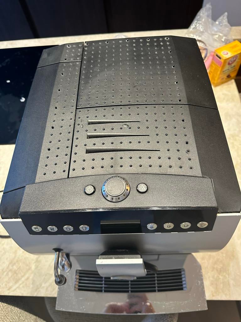Jura Z5 Espressomachine - Volautomatische Koffiemachine, Witgoed en Apparatuur, Koffiezetapparaten, Stoompijpje, Gebruikt, Espresso apparaat