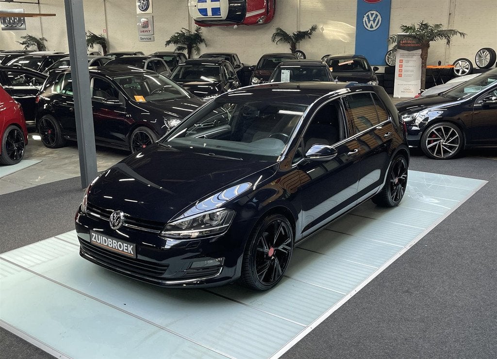 Volkswagen Golf 1.4 TSI 82DKM! Clima! Cruise! Stuurbediening, Auto's, Gebruikt, 4 cilinders, 1290 kg, Zwart