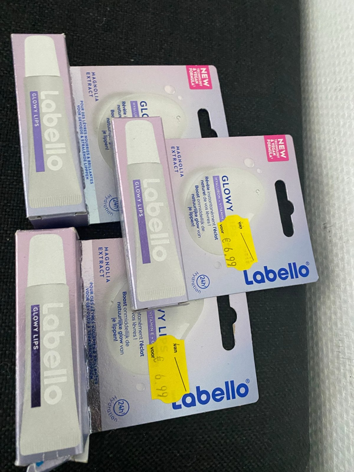Labello Glowy Lips - Magnolia Extract - 3 stuks, Lippen, Paars, Nieuw, Ophalen of Verzenden