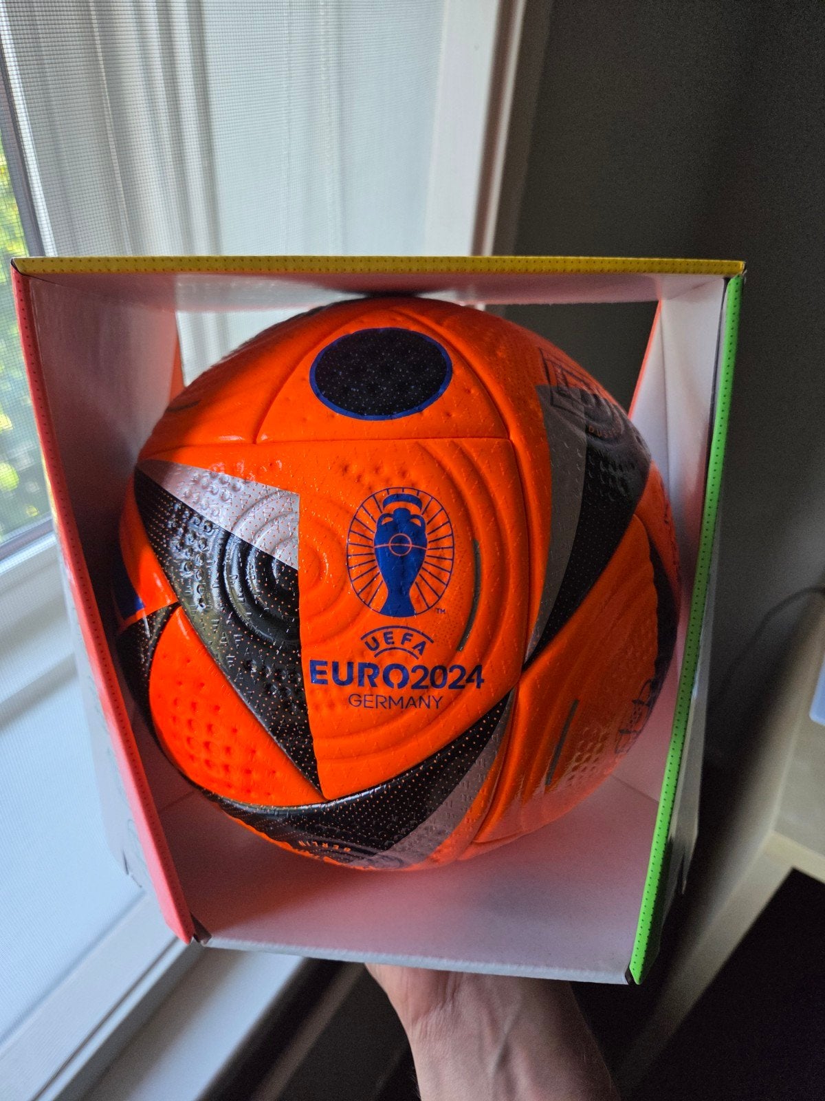 Fussballliebe Official Match Ball(EK2024), Maat XL, Ophalen of Verzenden, Bal