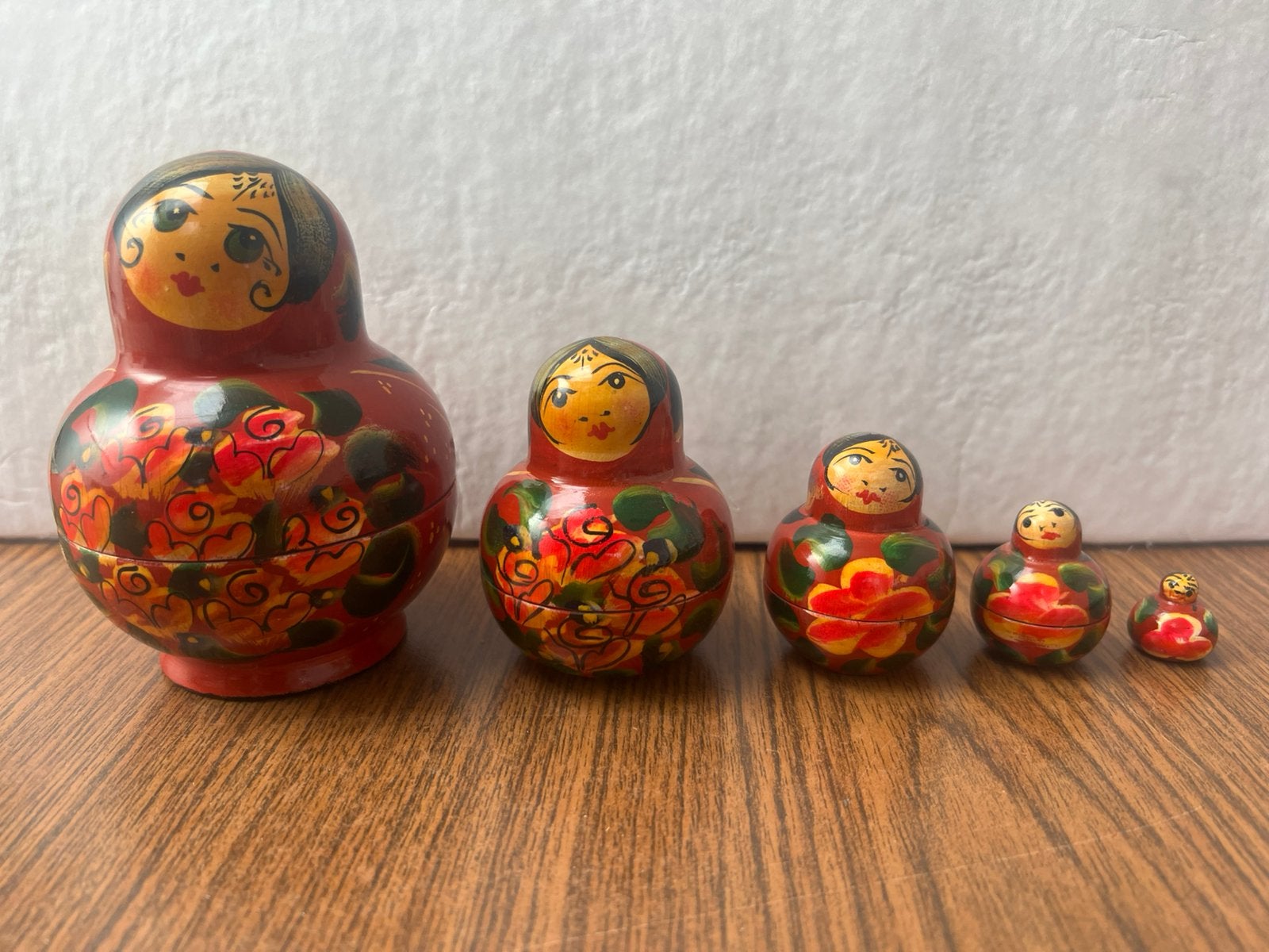 5-delige vintage houten set Russische Matroesjka Nestpoppen, Houtsnijwerk, Minder dan 20 cm, Handgemaakt, Ophalen of Verzenden