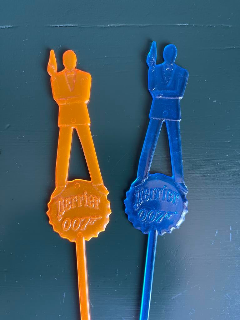 Vintage James Bond 007 Perrier Cocktail Roerstaafjes Jaren ', Verzamelen, Ophalen of Verzenden, Gebruikt