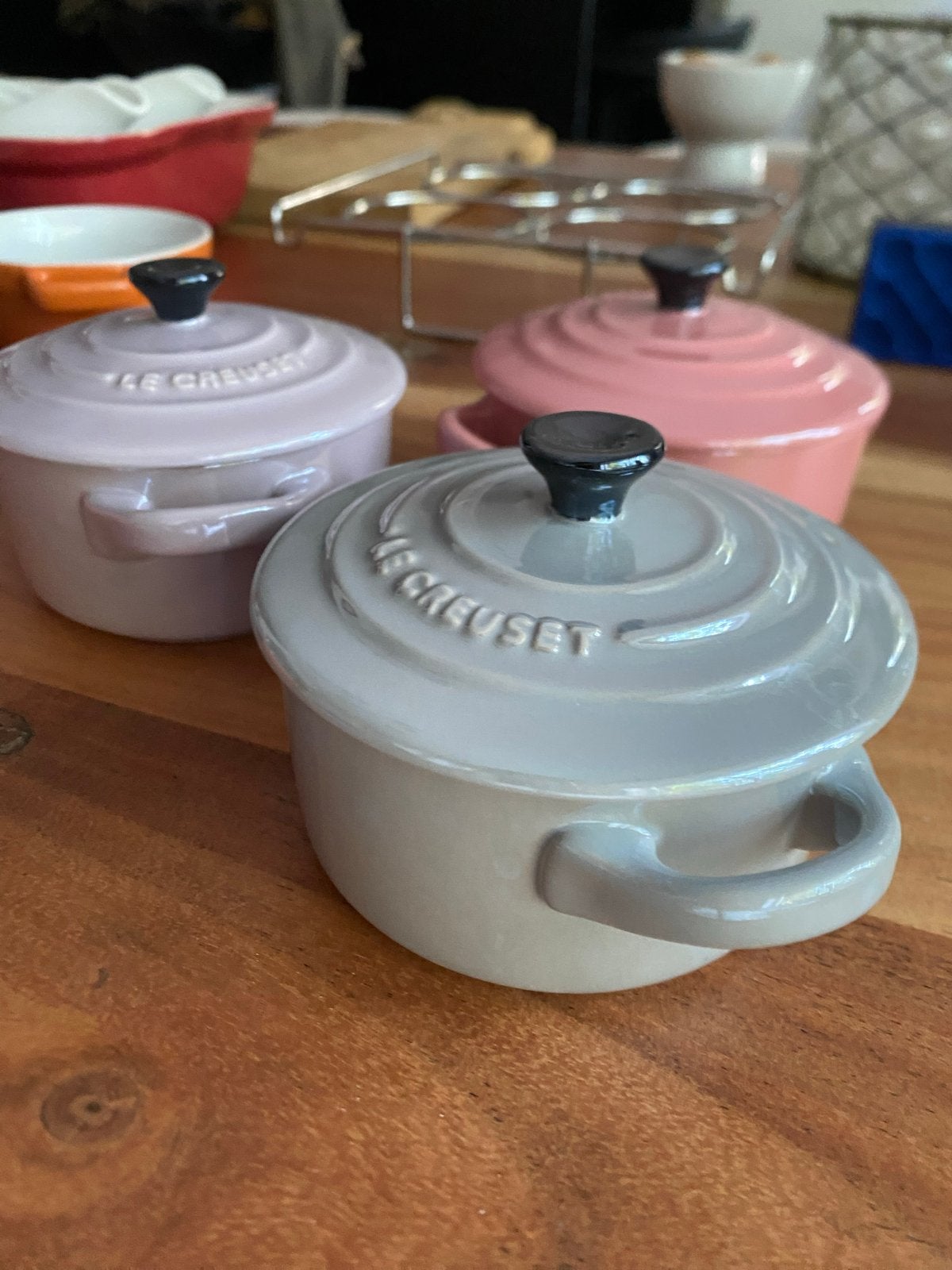 Le Creuset Mini Cocottes plus other kitchrn items, Le Creuset, Ophalen of Verzenden, Steen/keramiek, Meerkleurig