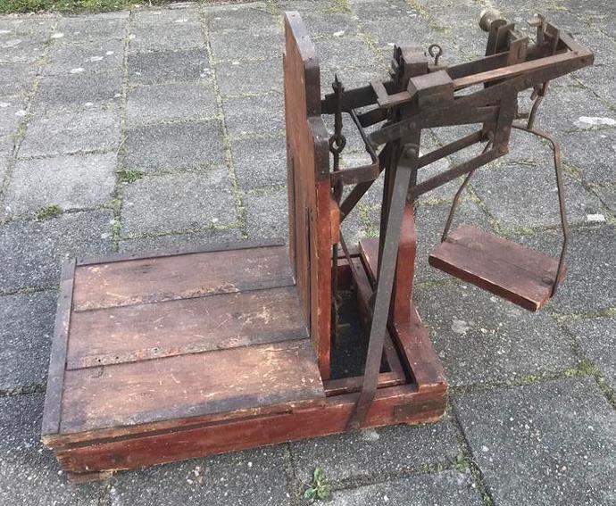 Bascule weegschaal , Nijkerks erfgoed!, Antiek en Kunst, Ophalen