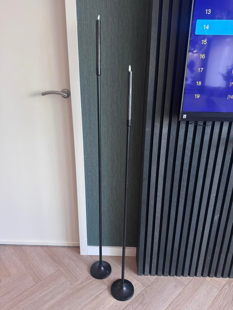 Vloerkandelaar zwart 2 stuks met LED-kaarsen, Ophalen, Zwart, Zo goed als nieuw, Kandelaar
