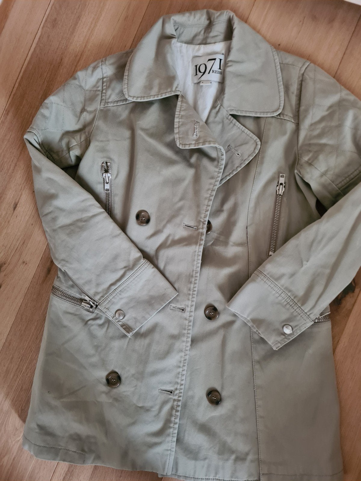 Reiss trenchcoat maat 36 kaki, Ophalen, Reiss, Zo goed als nieuw, Maat 36 (S)