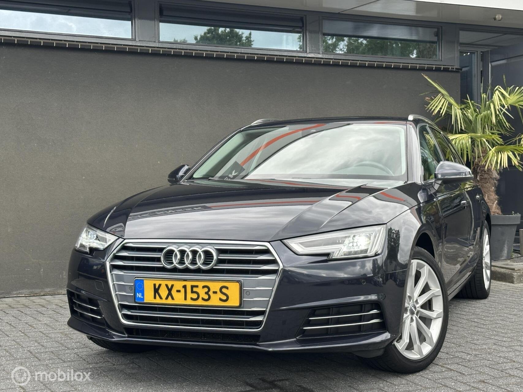 Audi A4 Avant 1.4 TFSI Lease Edition|Digital Dash|Trekhaak, Auto's, Audi, Gebruikt, Euro 6, 4 cilinders, 150 pk