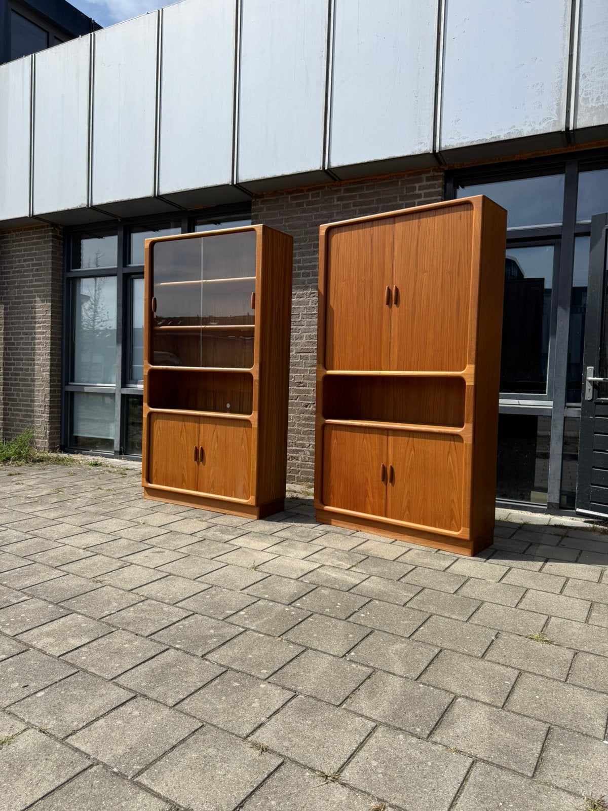 Vintage XL teakhouten highboard, Dyrlund ‘80