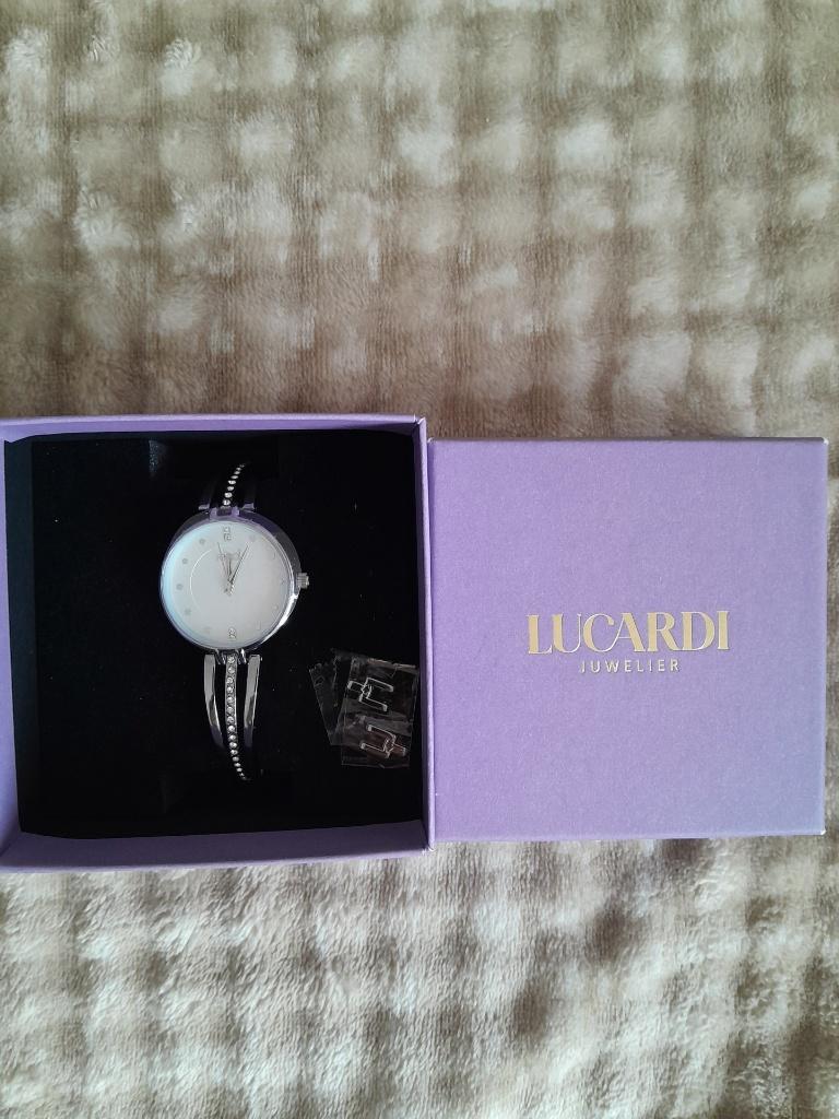 Nieuw horloge Lucardi, koopje!!, Staal, Nieuw, Zilver, Ophalen
