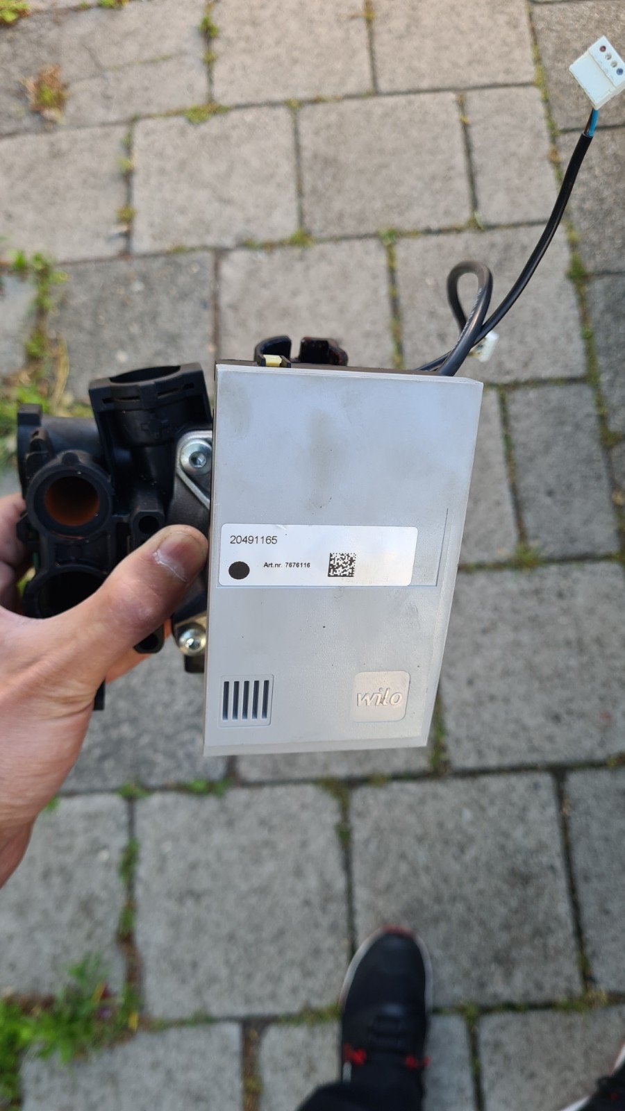 Pomp tzerra m ace 24 28 c, Doe-het-zelf en Verbouw, Verwarming en Radiatoren, Gebruikt, Minder dan 30 cm, Overige typen, Minder dan 60 cm