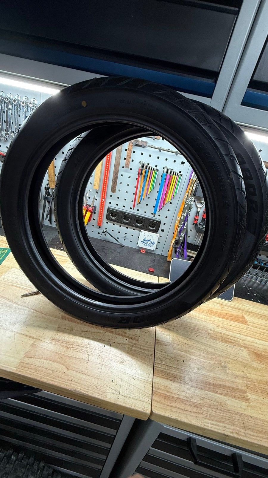 Nieuwe Fire Blade banden 100/90/19 voor motor/fatbike, Ophalen of Verzenden, Nieuw