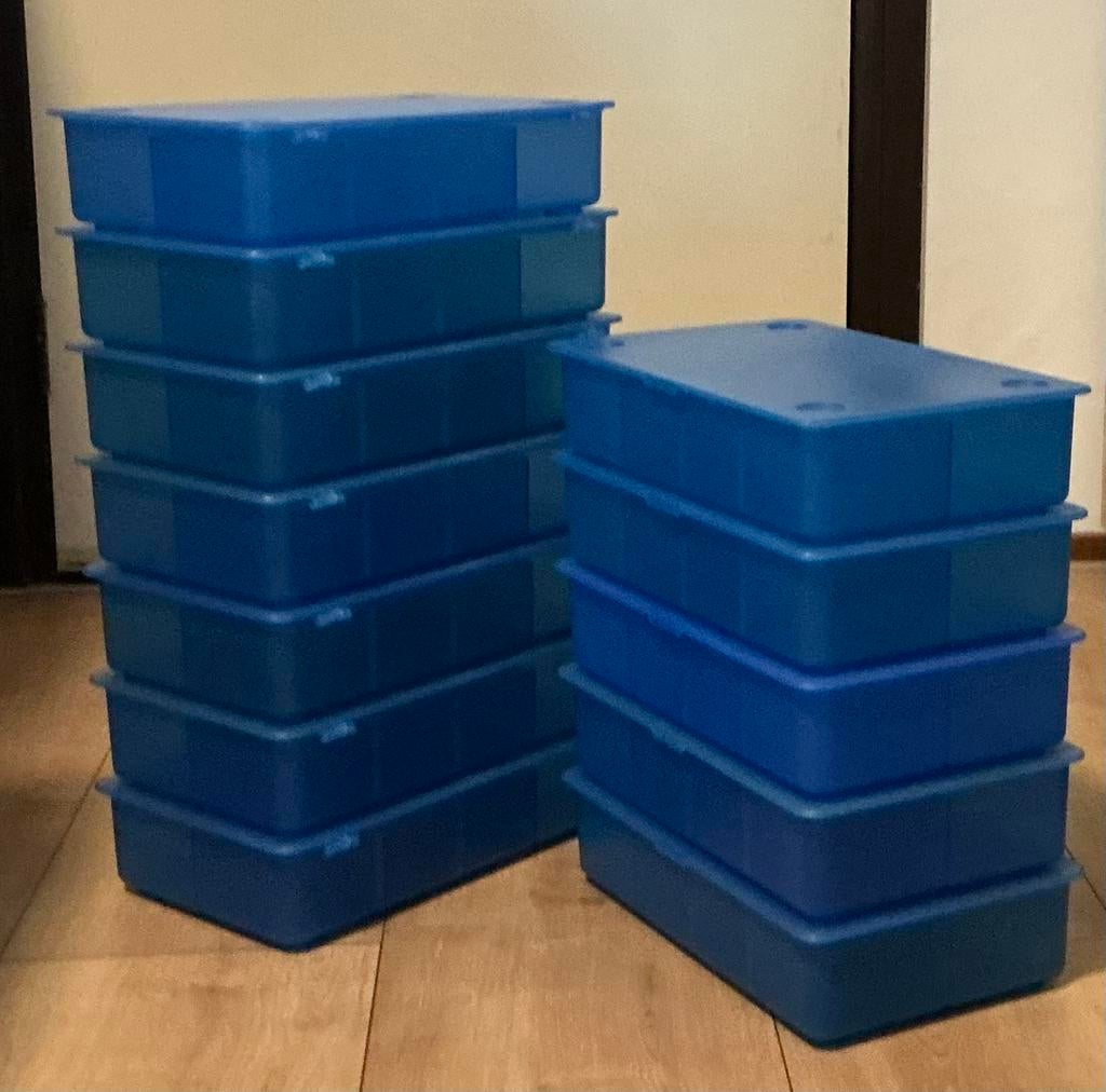 12 blauwe ikea opberg bakken, Doe-het-zelf en Verbouw, Kratten en Dozen, Ophalen, Gebruikt, Minder dan 50 cm, Minder dan 40 cm