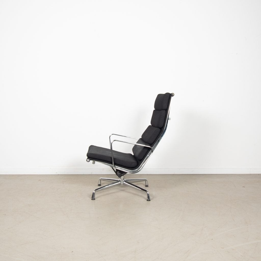 Vitra Eames Soft Pad Chair EA222 Fauteuil Zwart Stof, Niet ingevuld, Gebruikt, Niet ingevuld, Niet ingevuld