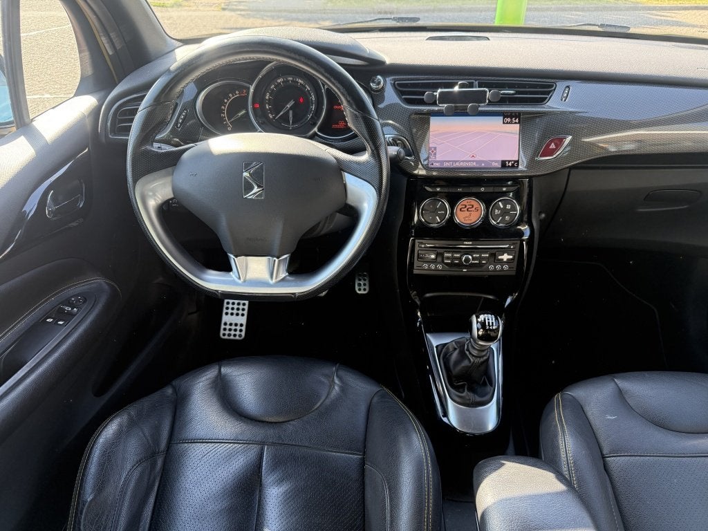 Citroën DS3 1.6 THP Sport Chic | APK 10-06-2027 | NW DISTR-, 1140 kg, Euro 5, 15 km/l, Gebruikt