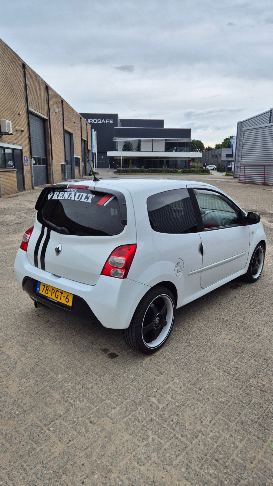 Renault Twingo 1.2 16V 2011 Wit, 839 kg, 4 cilinders, 4 stoelen, Wit