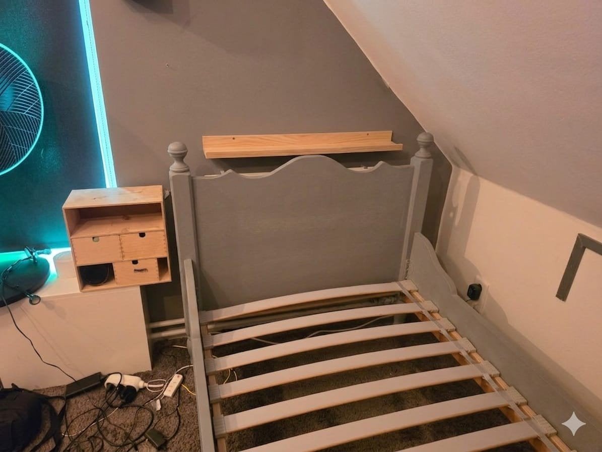 Eenpersoonsbed grijs met lattenbodem, Huis en Inrichting, Slaapkamer | Bedden, Ophalen, Gebruikt, 90 cm, Eenpersoons