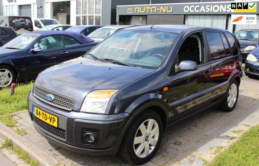 Ford Fusion +1.4-16V Futura Airco Trekhaak Audio LM-Velgen G, Auto's, Voorwielaandrijving, 15 km/l, Zwart, Origineel Nederlands