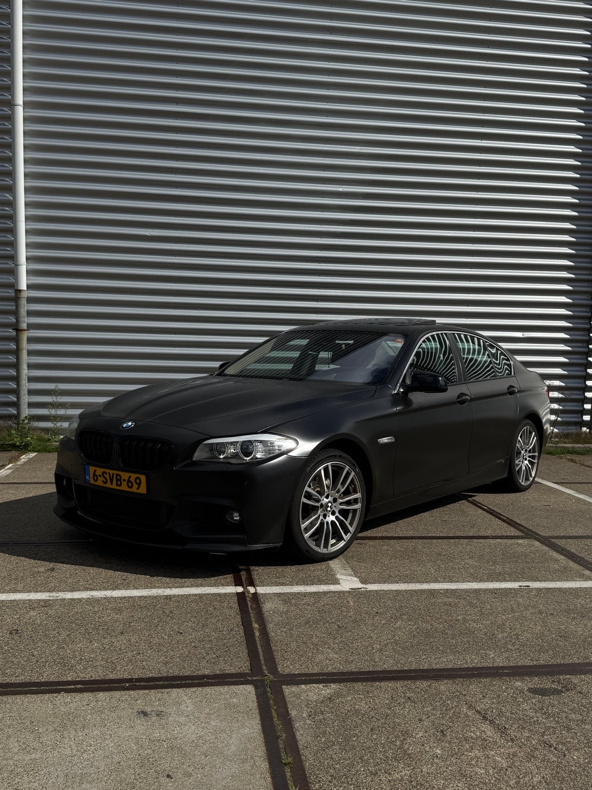 BMW 5-Serie 3.0 I 523 AUT 2010 Zwart, Achterwielaandrijving, Zwart, 2000 kg, Leder en Stof