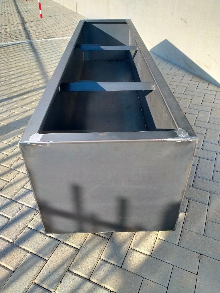 Cortenstalen bloembak met bodem afm 251*59*50 nu voor €300, Tuin en Terras, Ophalen, 100 cm of meer, Nieuw, Metaal
