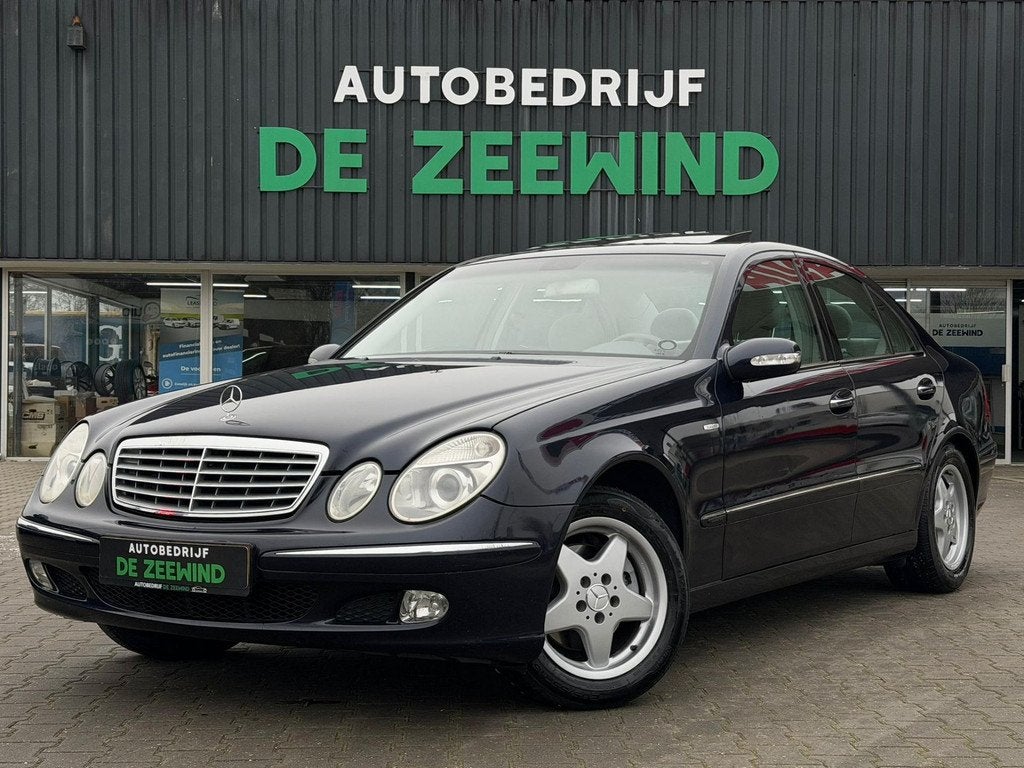 Mercedes-Benz E-klasse 240 Avantgarde|Apple carplay|Navi|Rij, Automaat, Achterwielaandrijving, 2597 cc, Leder en Stof
