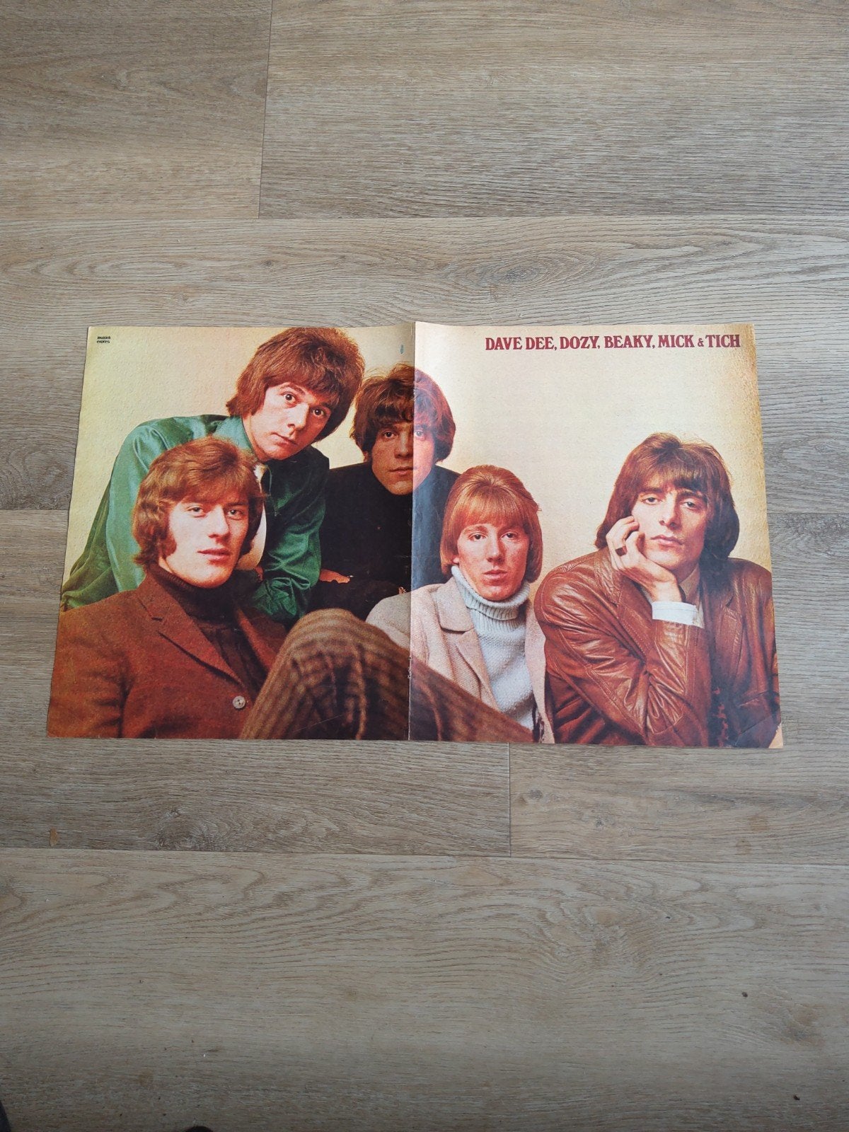 Dave Dee, Dozy,  Beaky etc:  Poster  1,50, Ophalen of Verzenden, A1 t/m A3