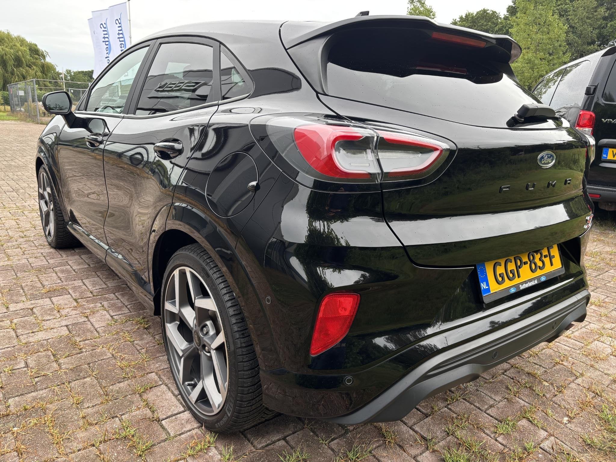 Ford Puma 1.5 EcoBoost ST-X 200 PK | Recaro Stoelen | Perfor, Auto's, Ford, Voorwielaandrijving, Leder en Stof, Zwart, Automatische klimaatregeling